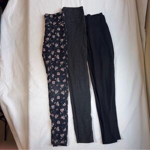 Wild Fable Floral and Charcoal Leggings Lot